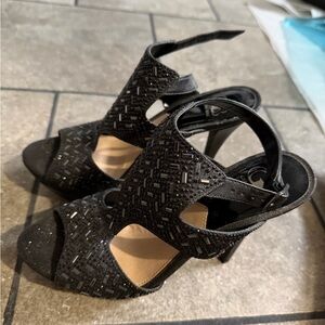 Gianni Bini Black Textured Heels